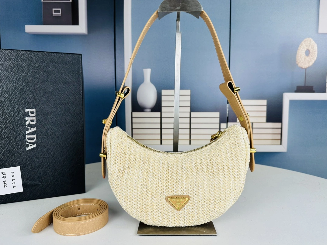 Unique 2314 Prada AAA Quality Shoulder Bags For Women