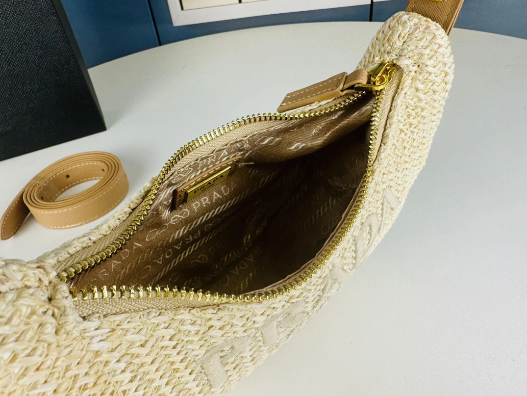 Unique 2314 Prada AAA Quality Shoulder Bags For Women