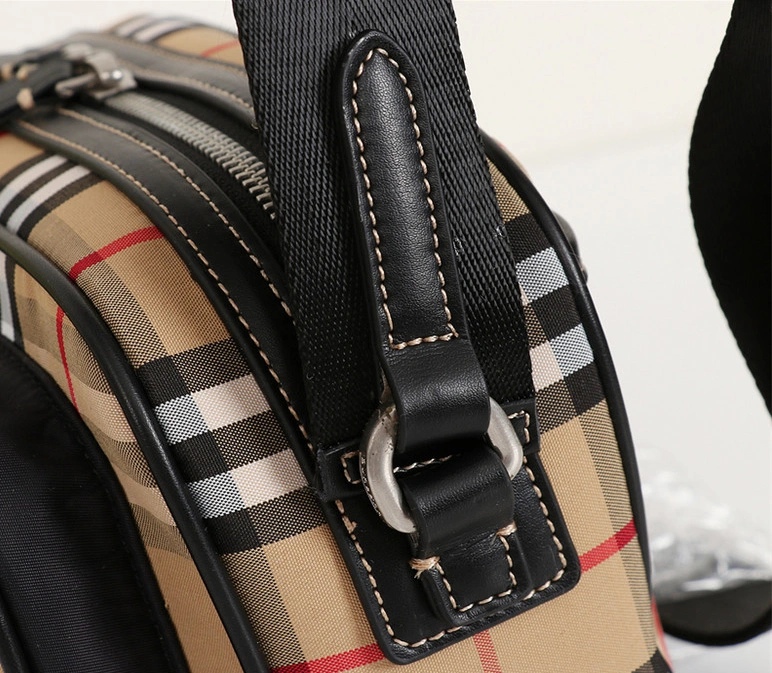 Unique 2343 Burberry AAA Quality Messenger Bags