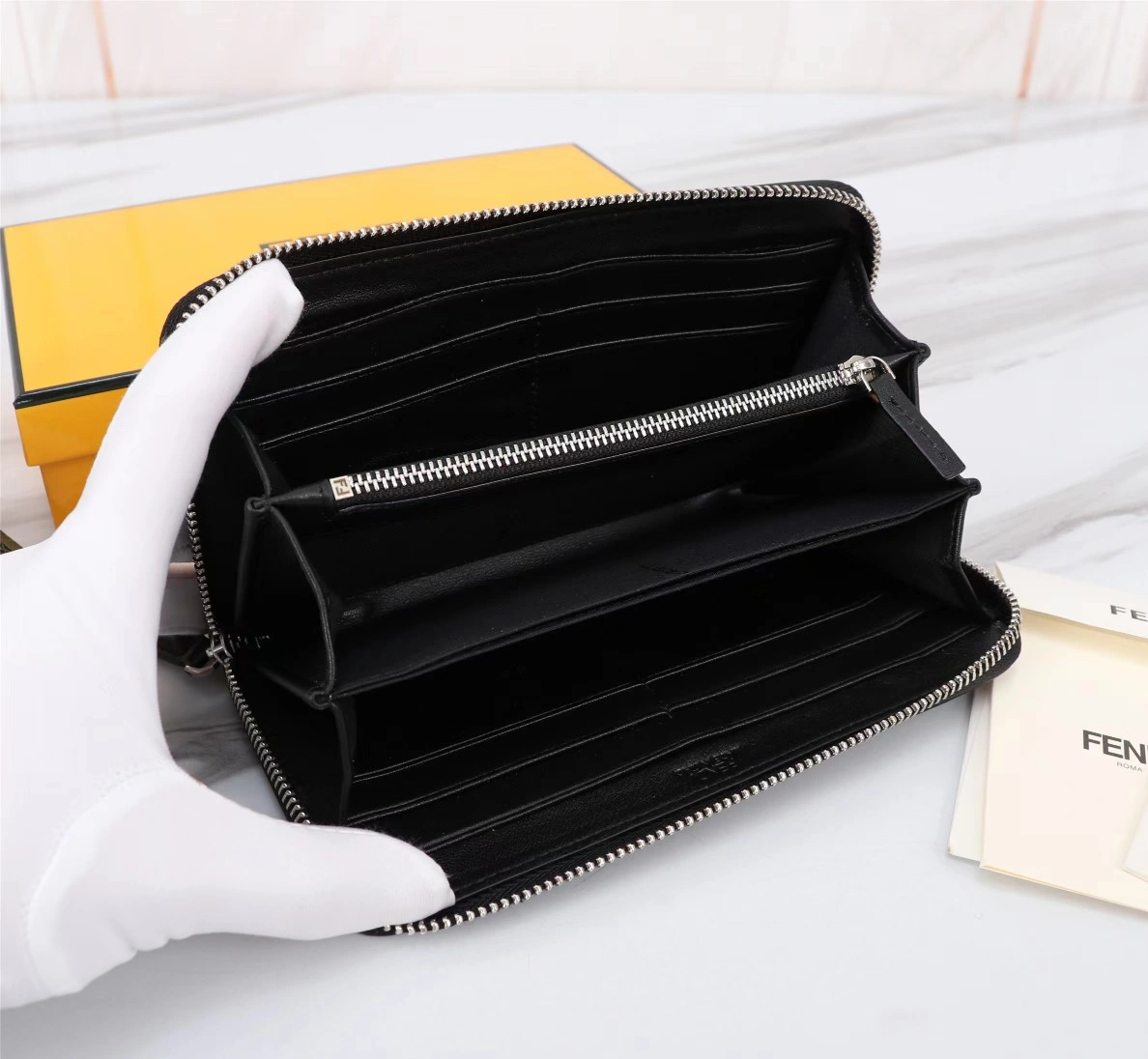 Unique 2606 Fendi AAA Quality Wallet