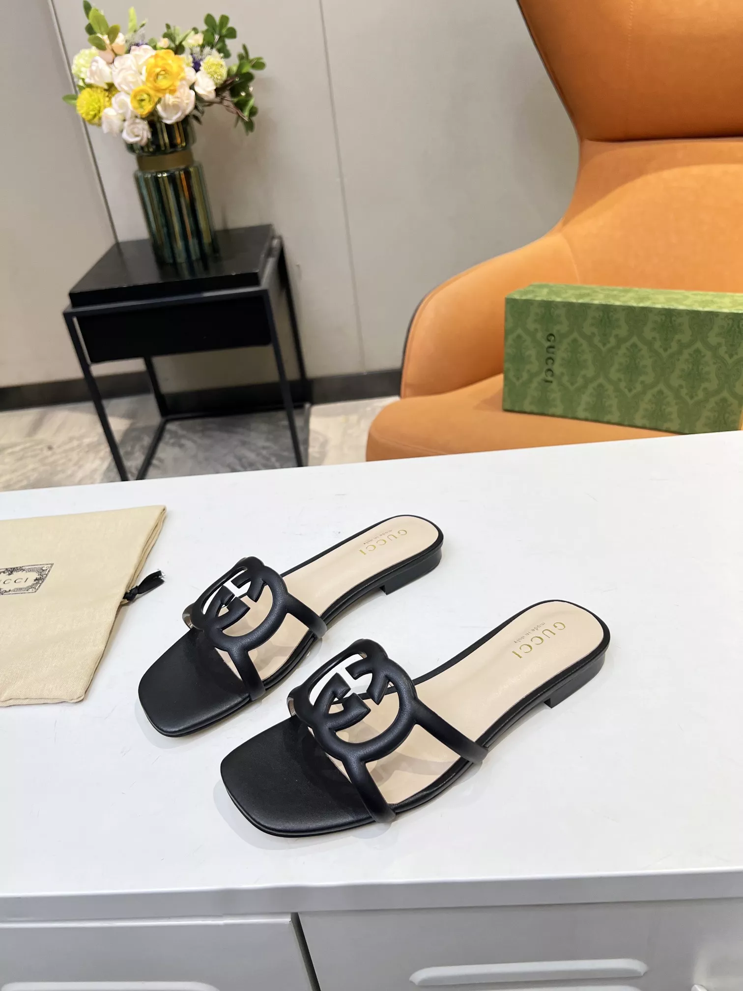 Unique 2680 Gucci Slippers For Women