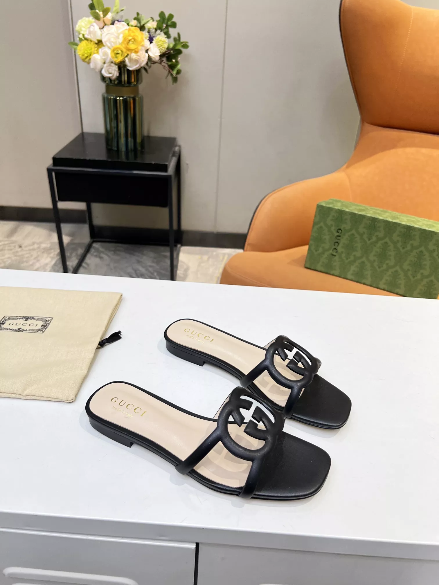 Unique 2680 Gucci Slippers For Women