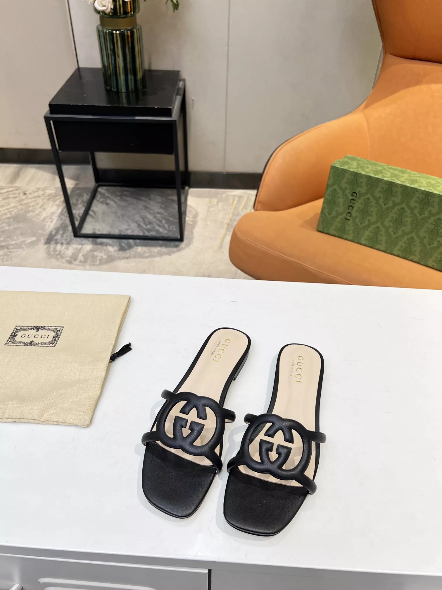 Unique 2680 Gucci Slippers For Women