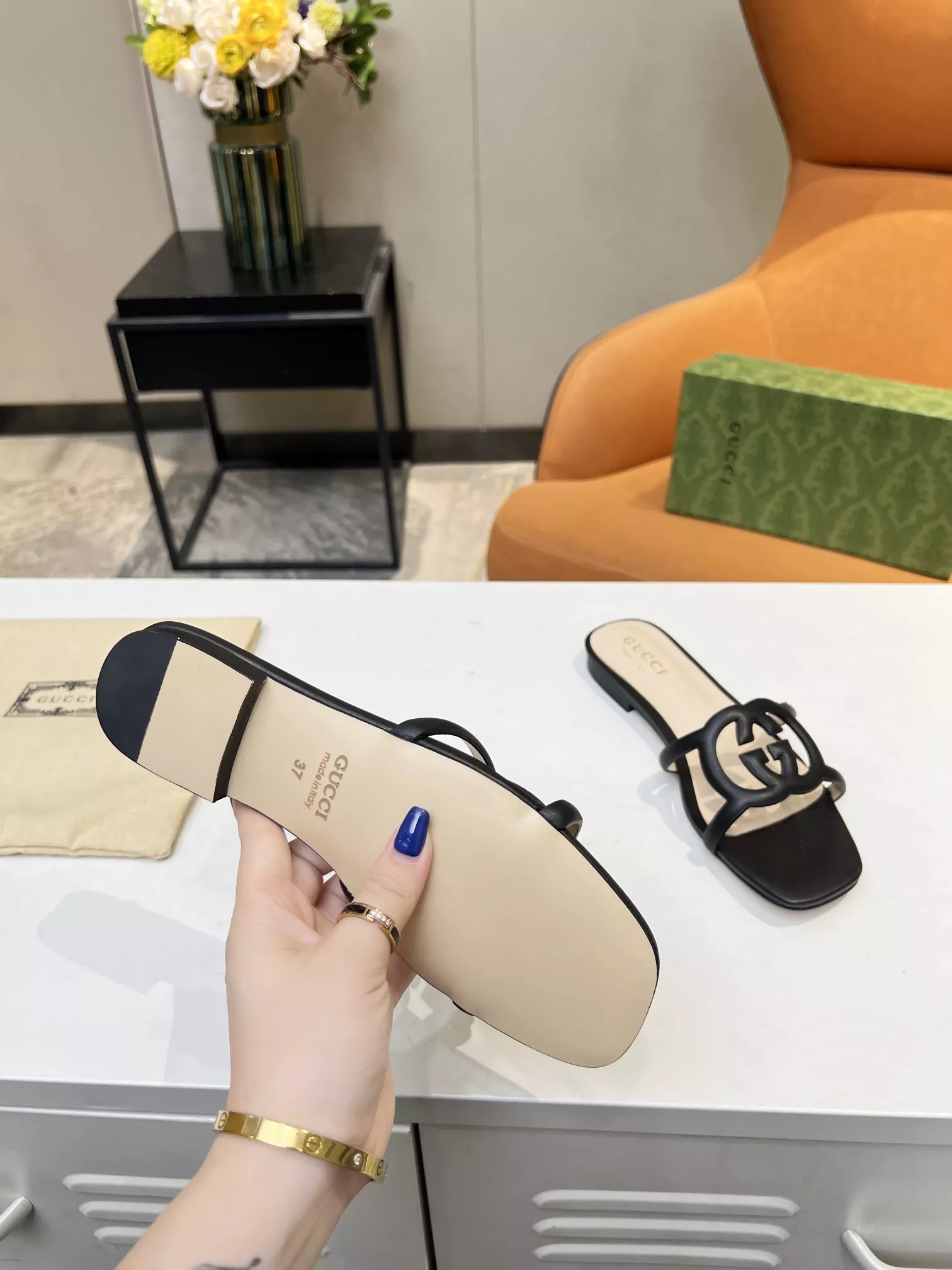 Unique 2680 Gucci Slippers For Women