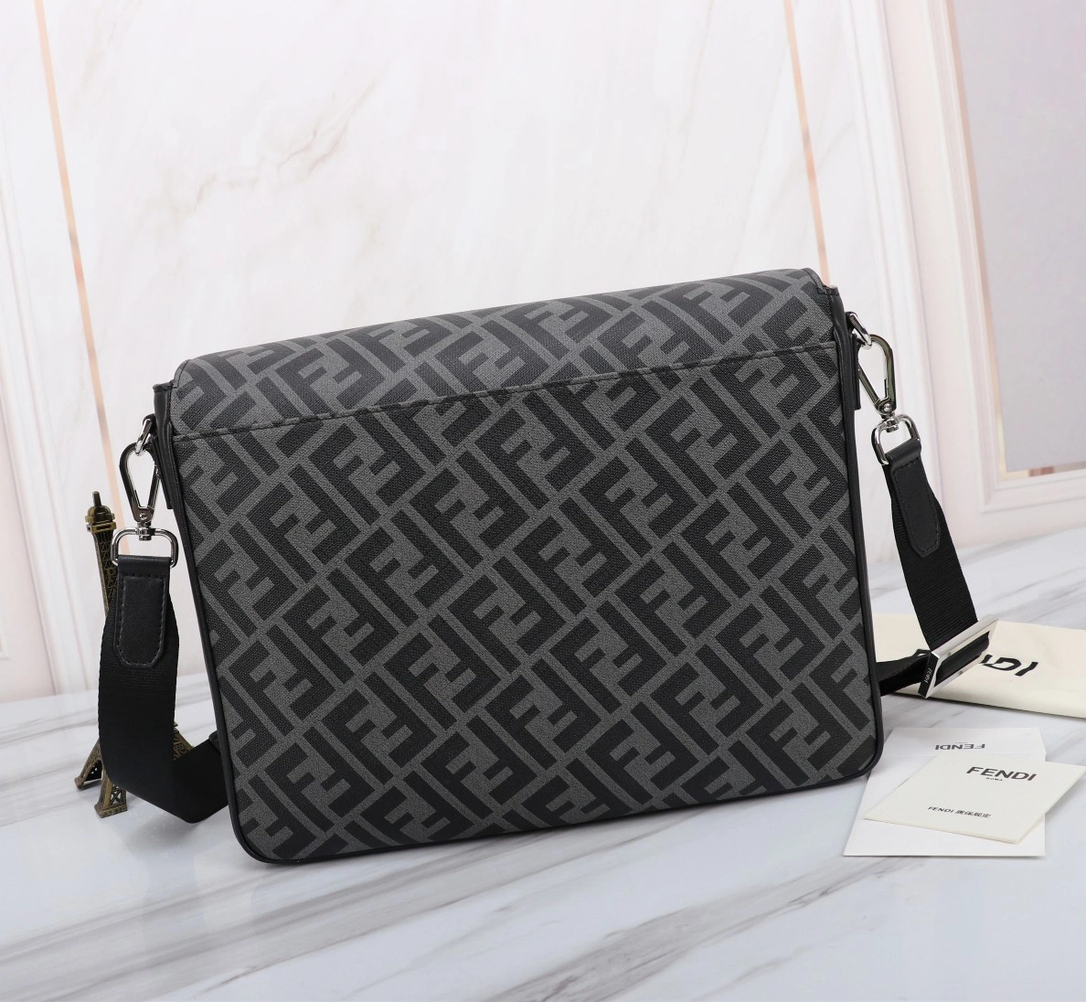 Unique 2976 Fendi AAA Man Messenger Bags