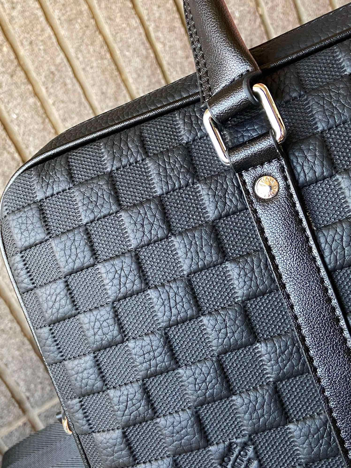 Unique 3186 Louis Vuitton AAA Man Handbags