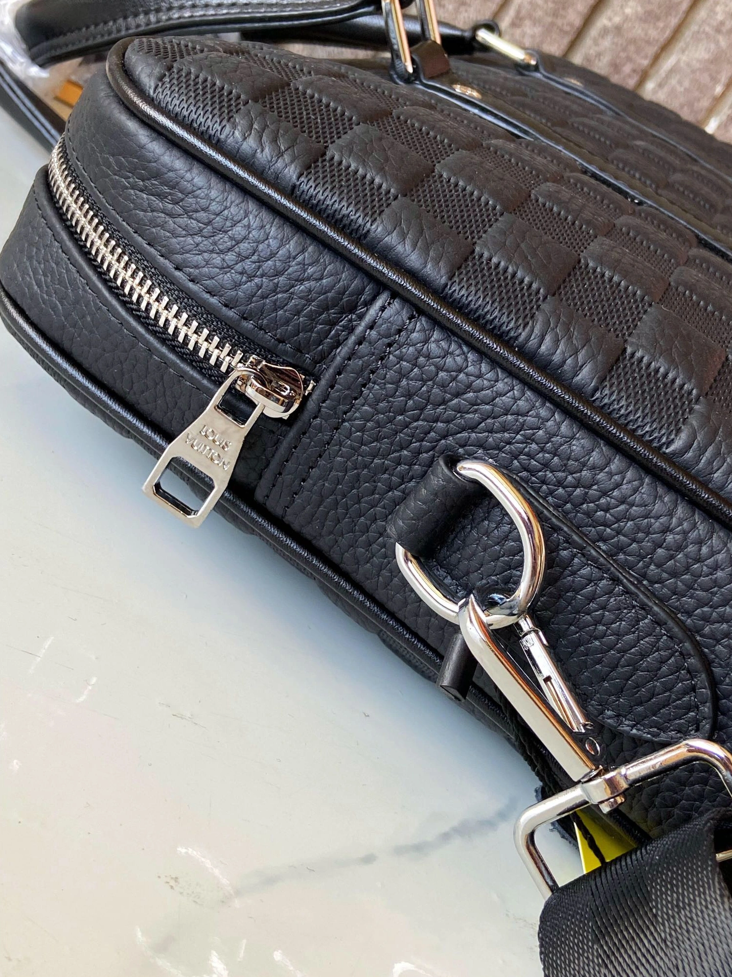 Unique 3186 Louis Vuitton AAA Man Handbags