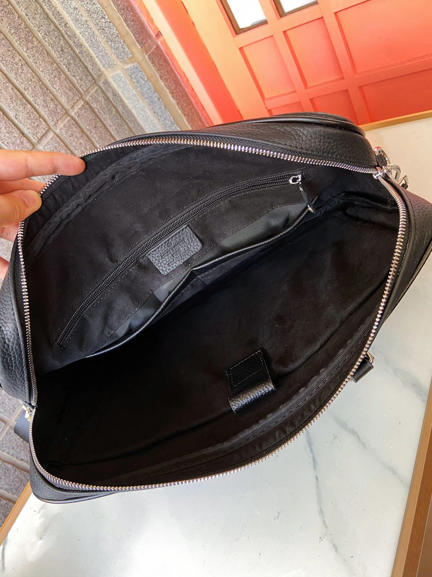 Unique 3186 Louis Vuitton AAA Man Handbags