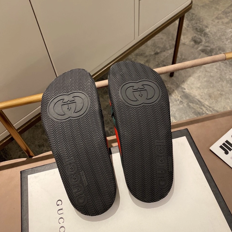 Unique 3232 Gucci Slippers For Men