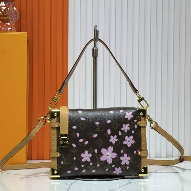 Unique 3291 Louis Vuitton AAA Quality Messenger Bags For Women