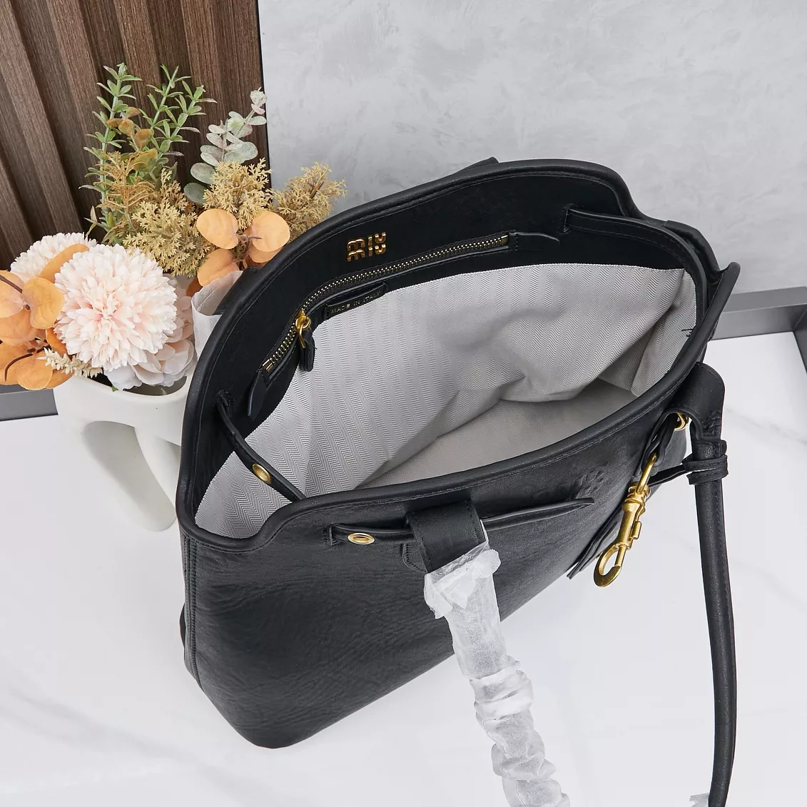 Unique 3367 MIU MIU AAA Quality Shoulder Bags For Women