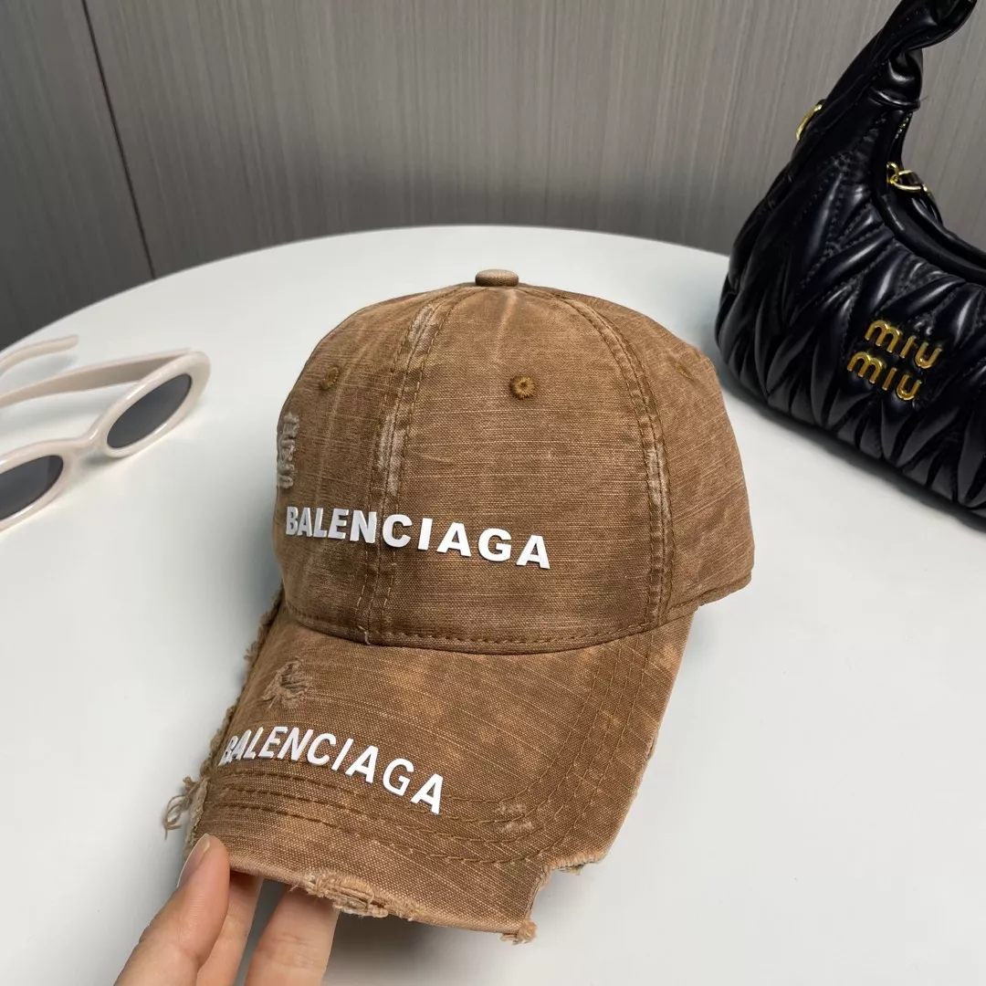 Unique 3385 Balenciaga Caps