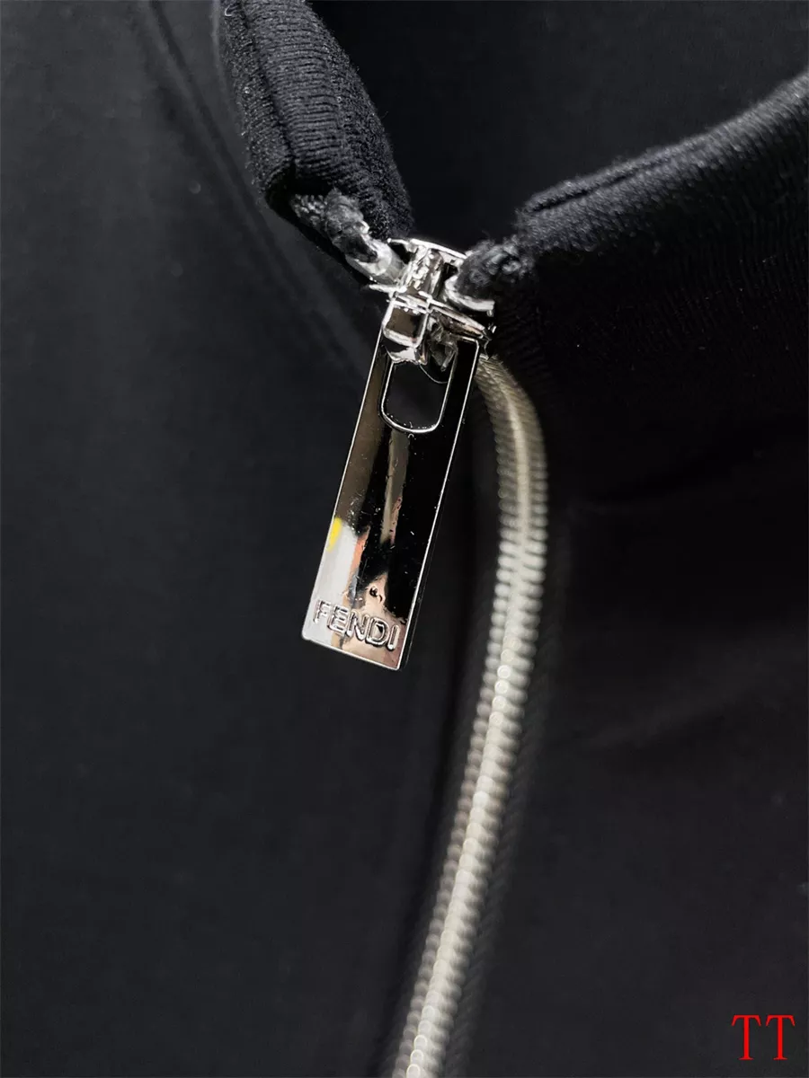 Unique 3543 Fendi Tracksuits Long Sleeved For Men