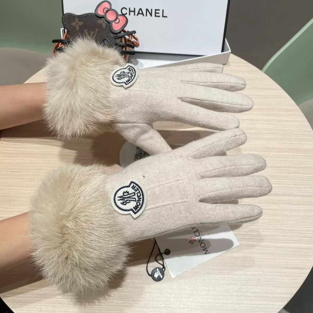 Unique 3551 Prada Gloves