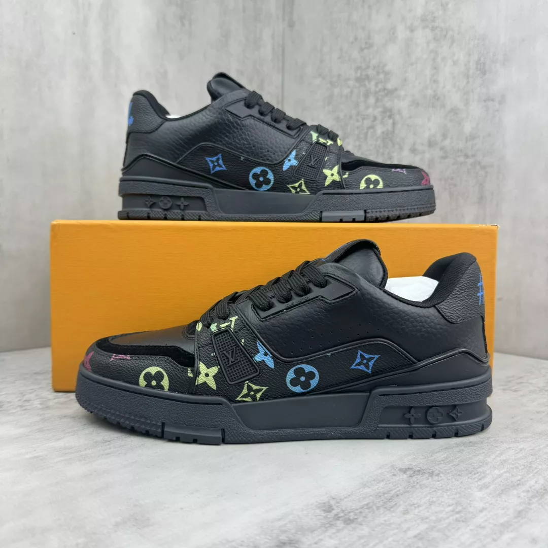 Unique 3725 Louis Vuitton Casual Shoes For Men