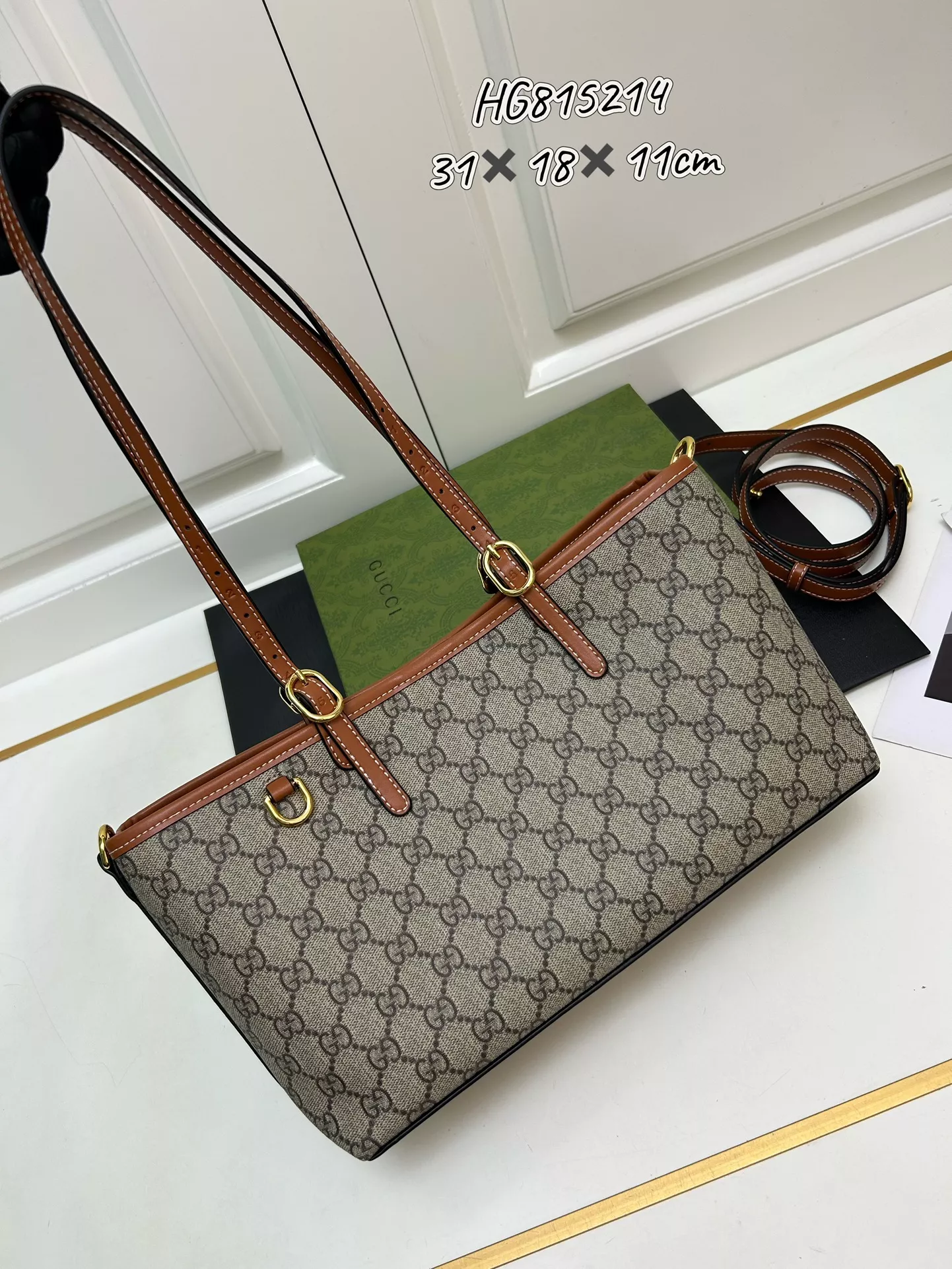 Unique 3904 Gucci AAA Quality Shoulder Bags For Women