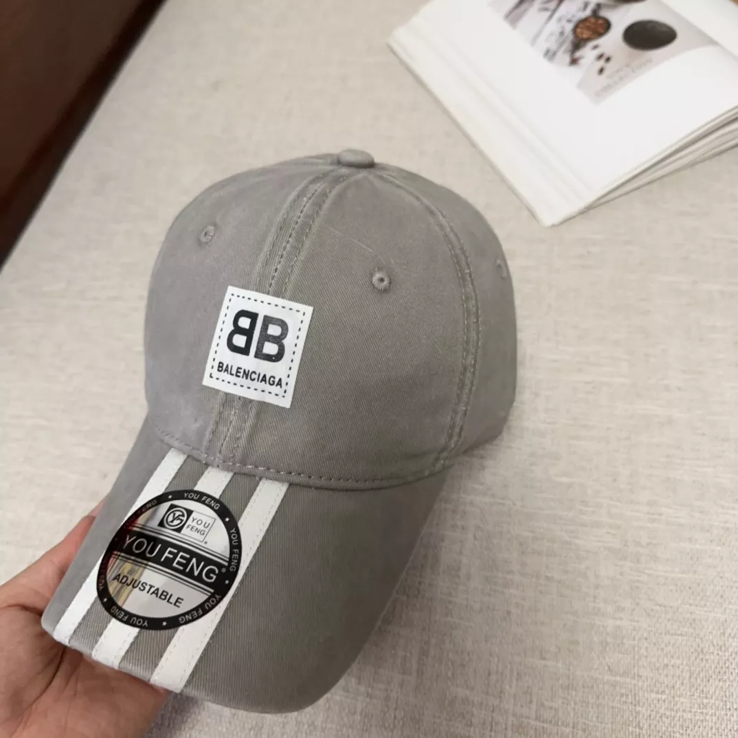 Unique 3929 Balenciaga Caps