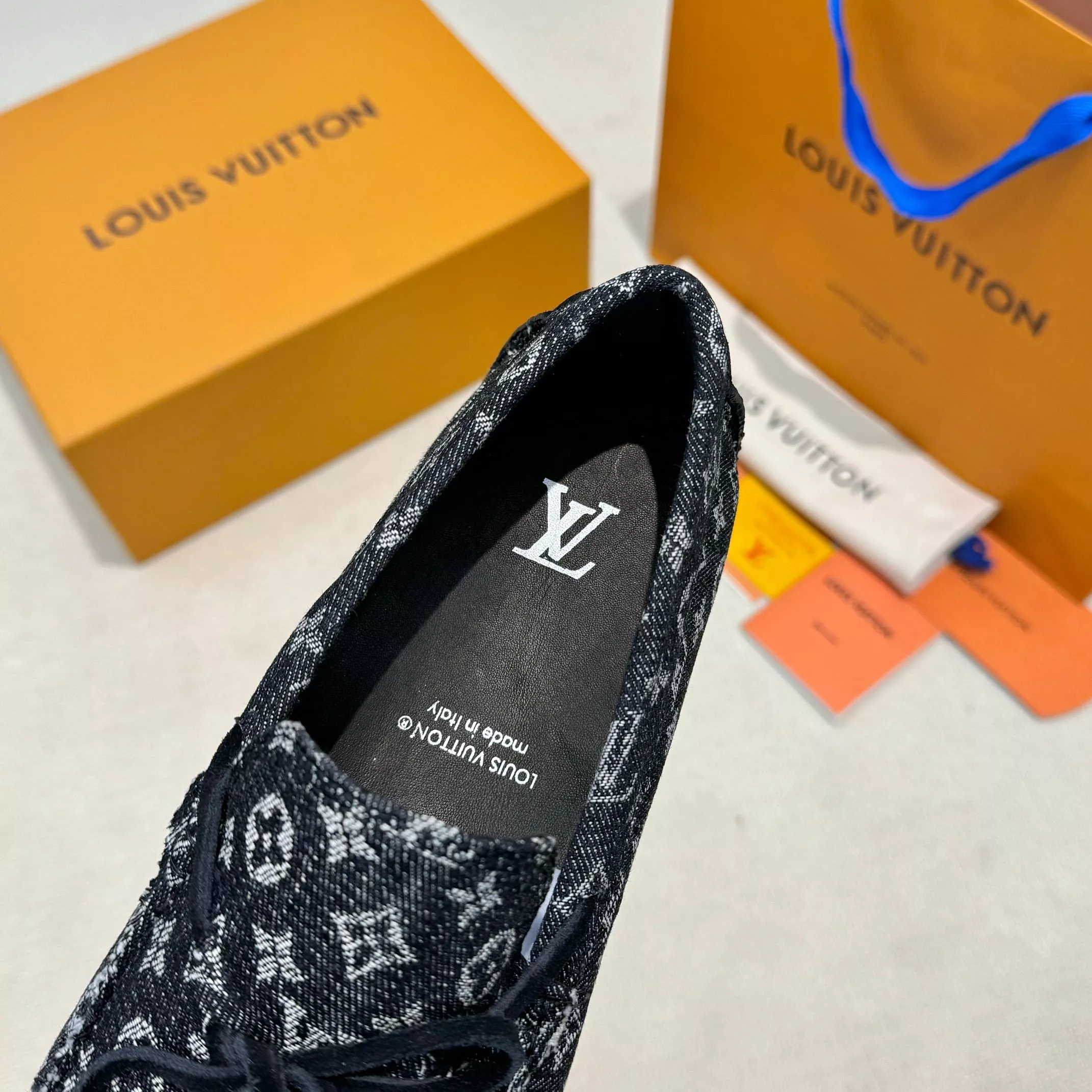 Unique 4035 Louis Vuitton LV Oxfords Shoes For Men