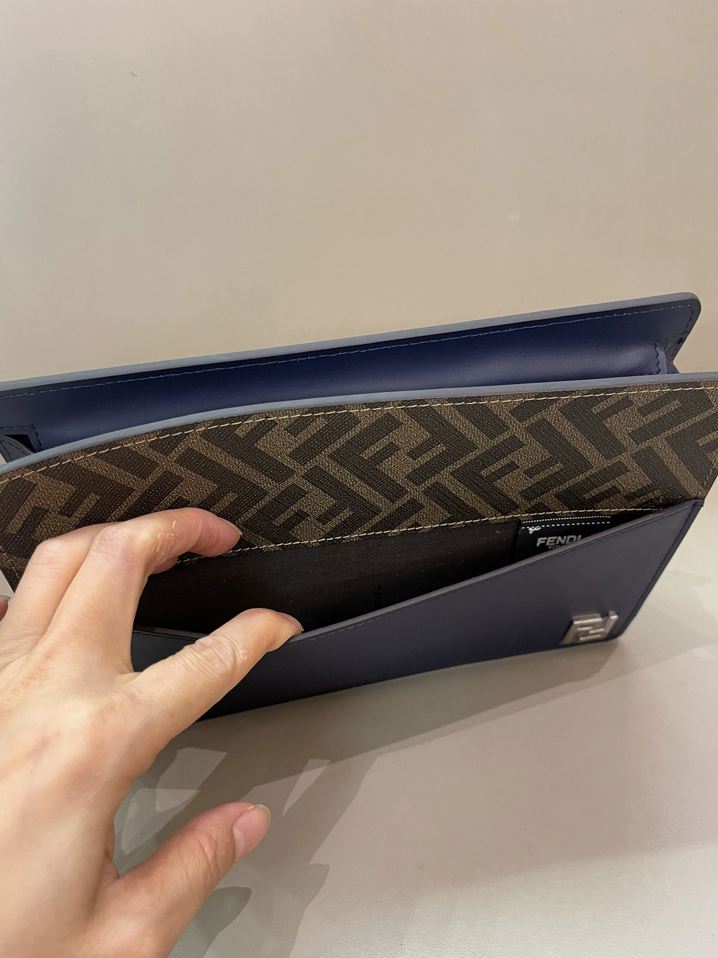 Unique 4136 Fendi AAA Man Wallets