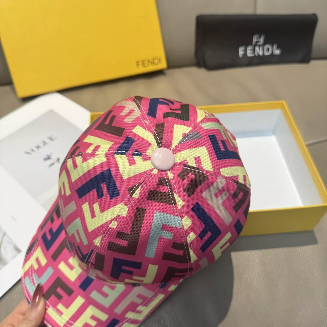 Unique 4325 Fendi Caps
