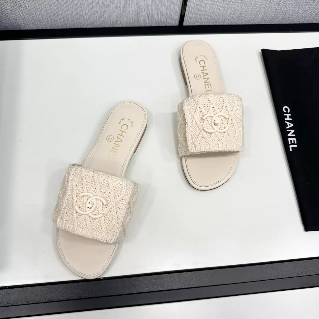 Unique 4359 Chanel Slippers For Women