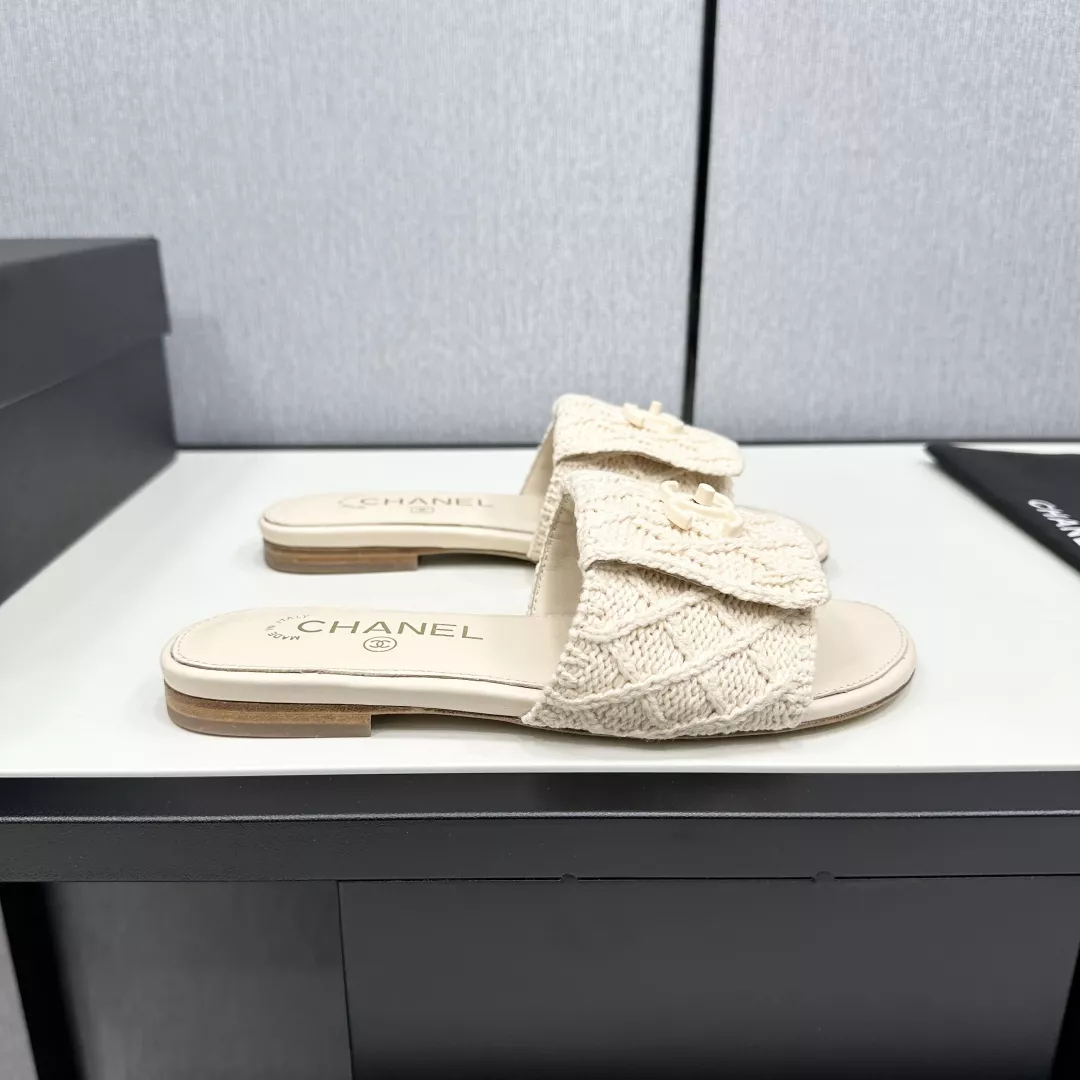 Unique 4359 Chanel Slippers For Women