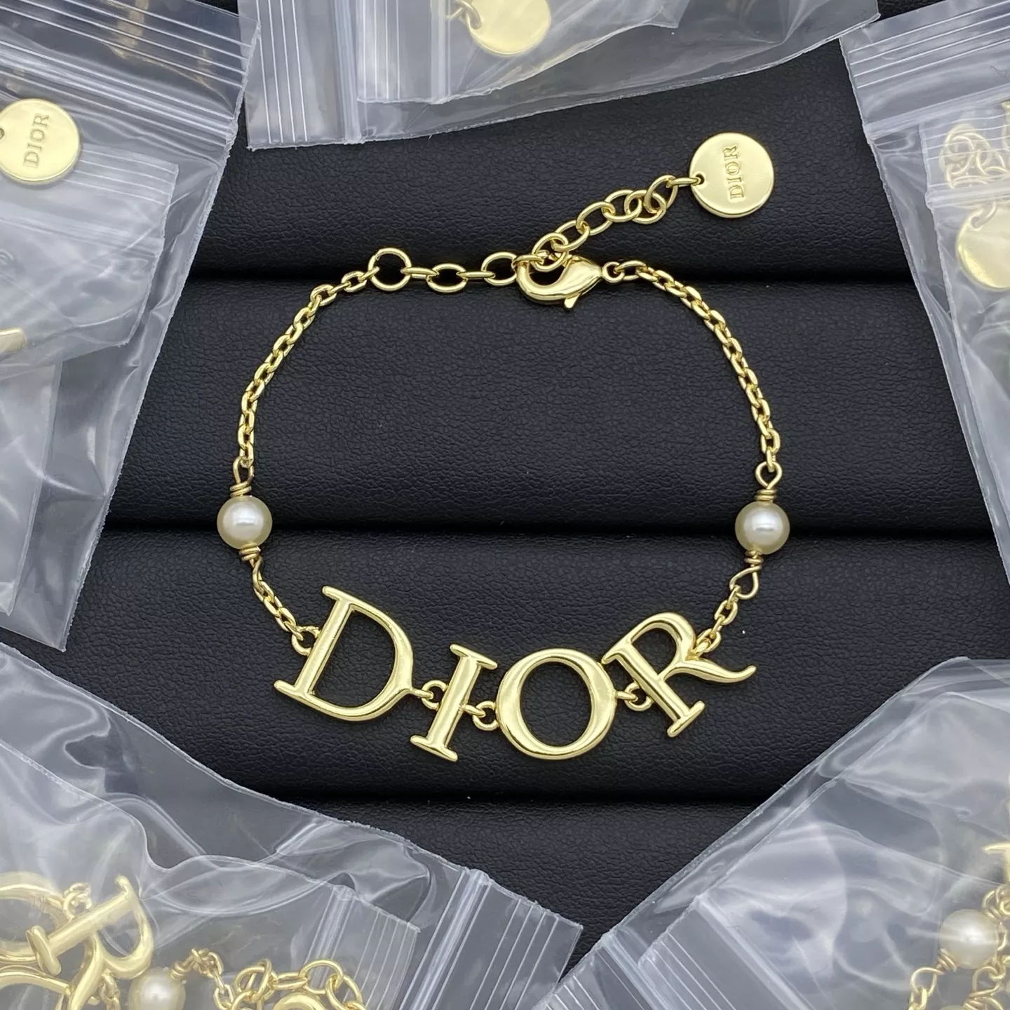 Unique 4384 Christian Dior Bracelets