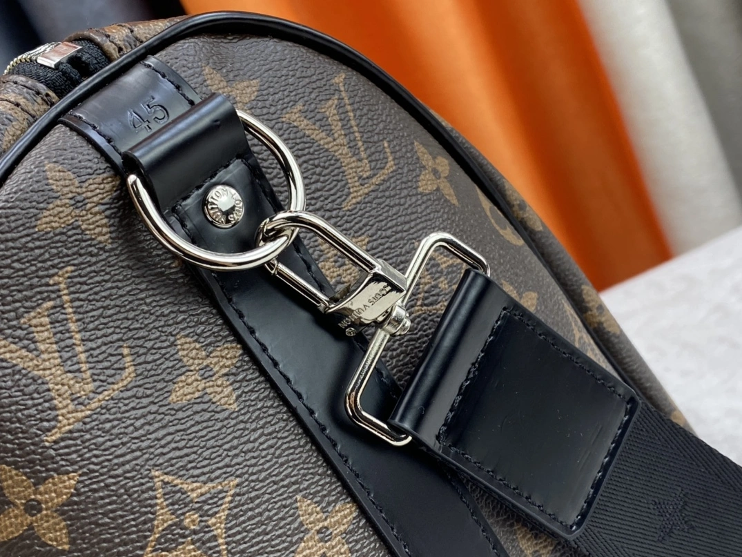 Unique 4455 Louis Vuitton Travel Bags