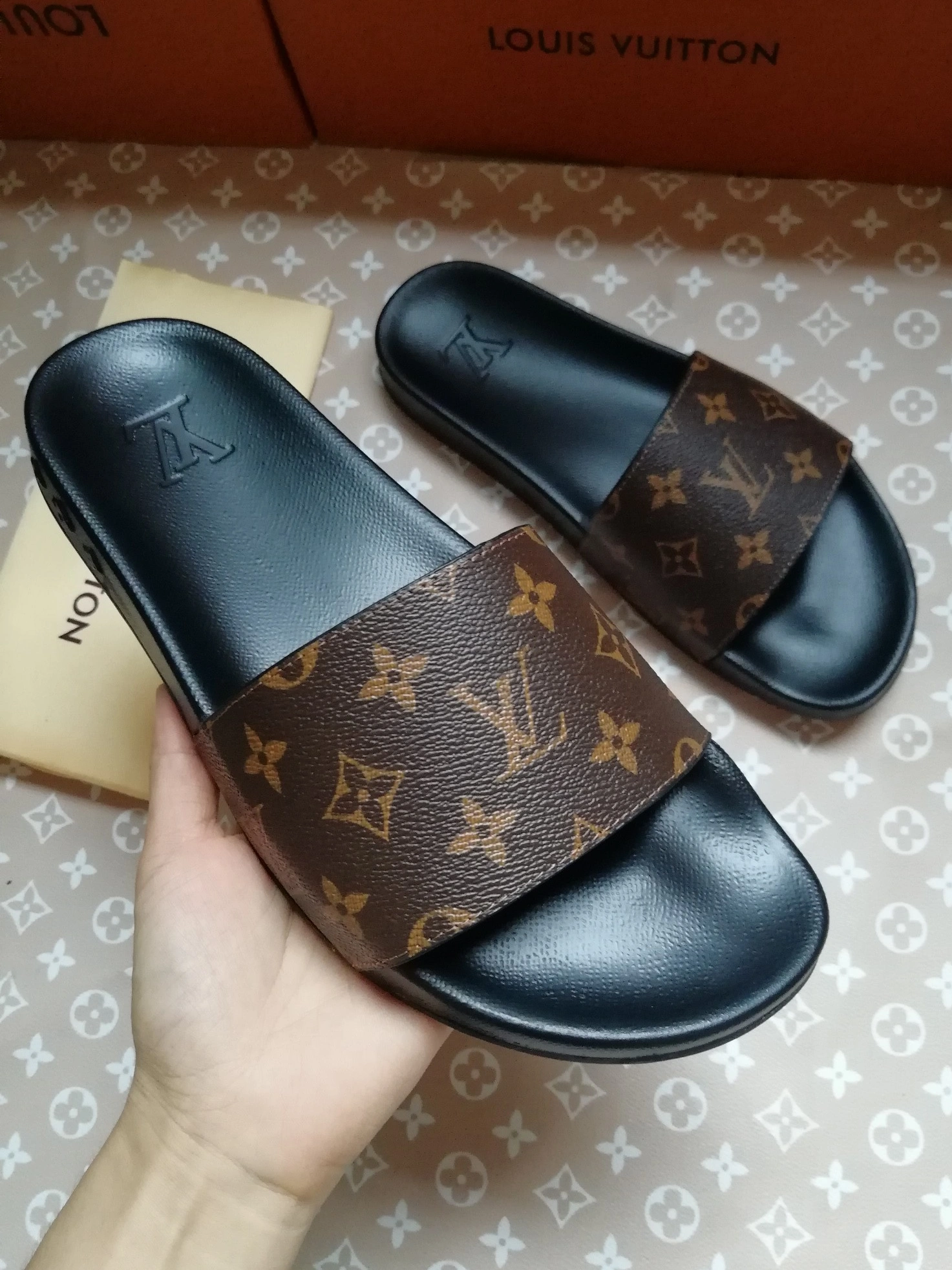 Unique 4506 Louis Vuitton Slippers For Women