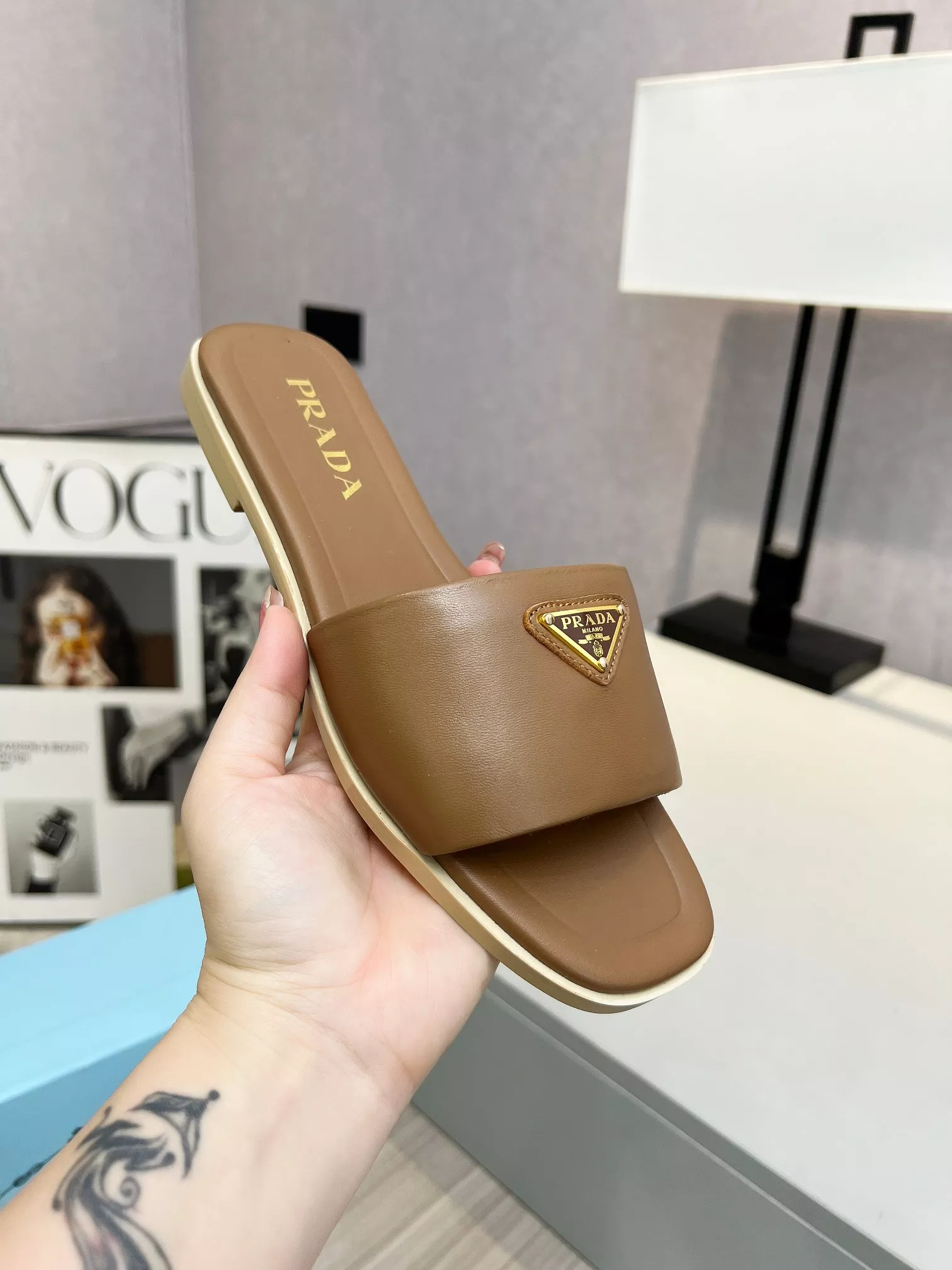 Unique 4679 Prada Slippers For Women