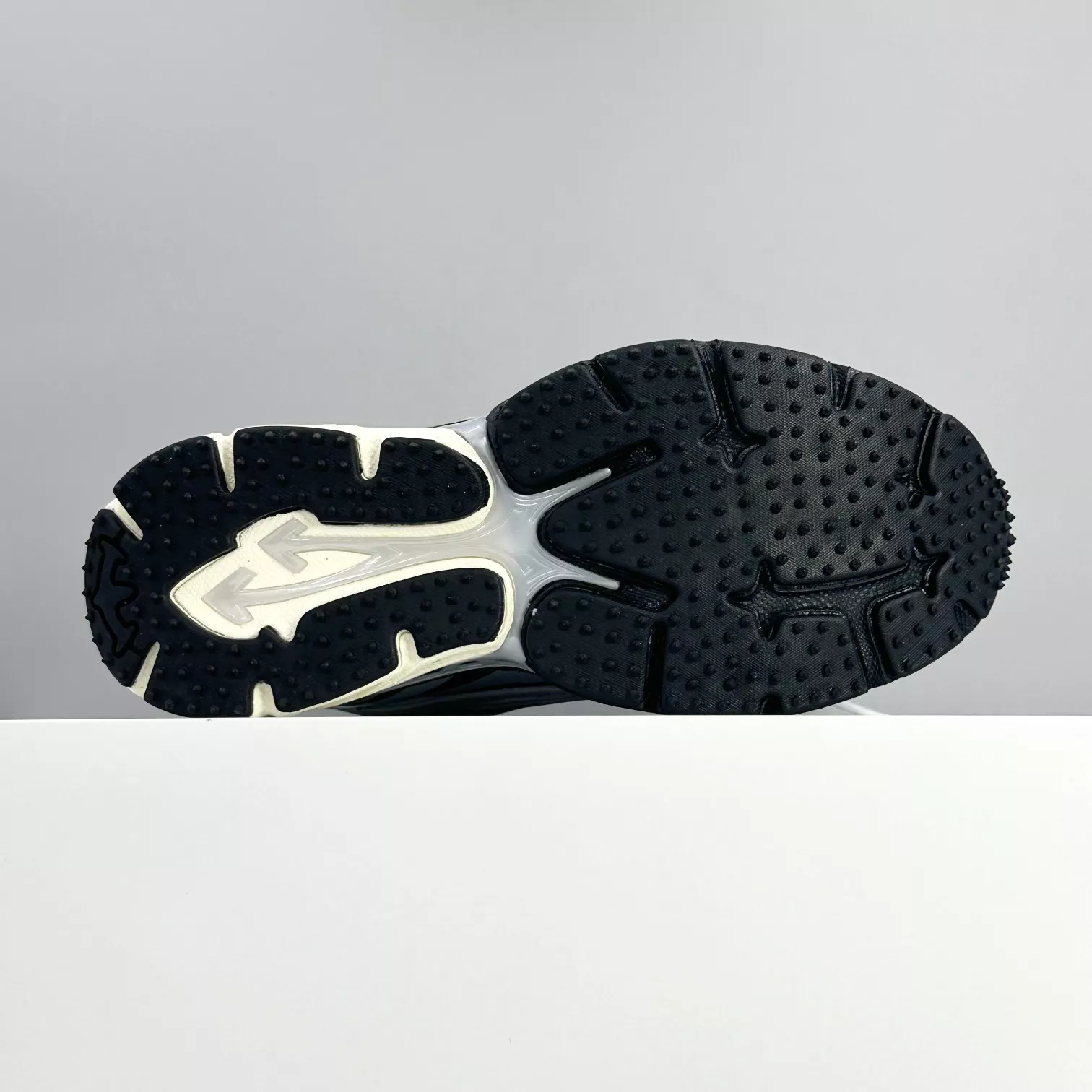 Unique 4814 Off-White Casual Shoes For Women