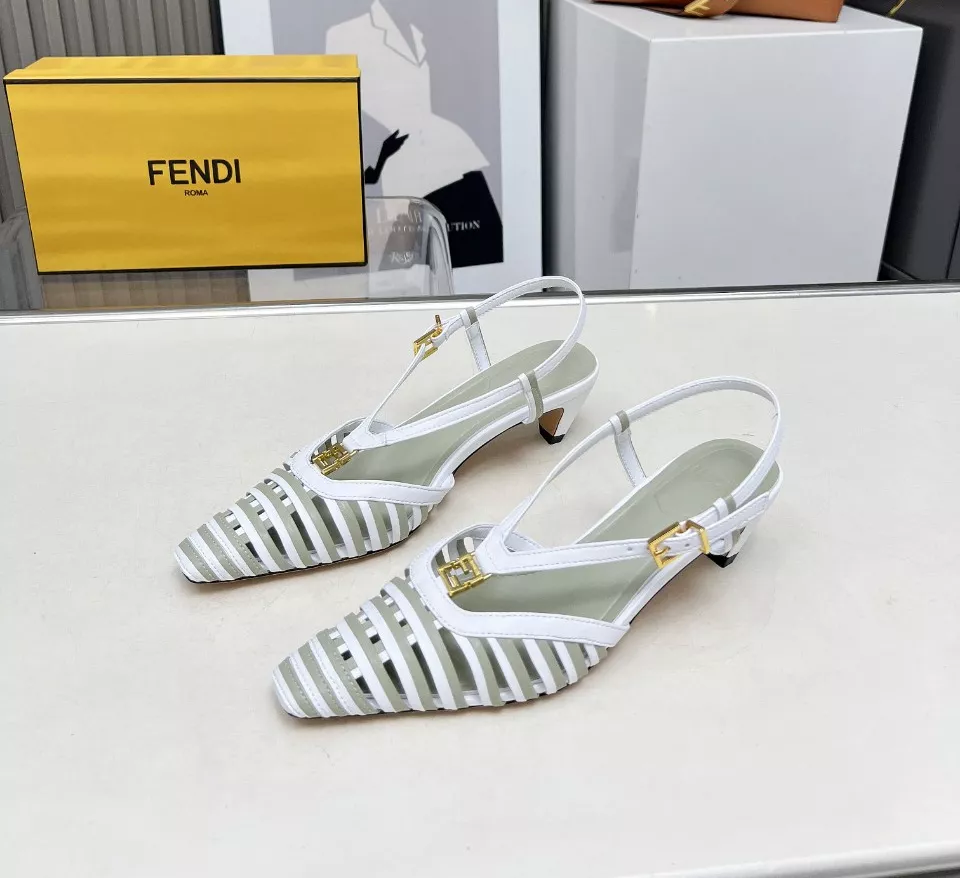 Unique 4857 Fendi Sandal For Women