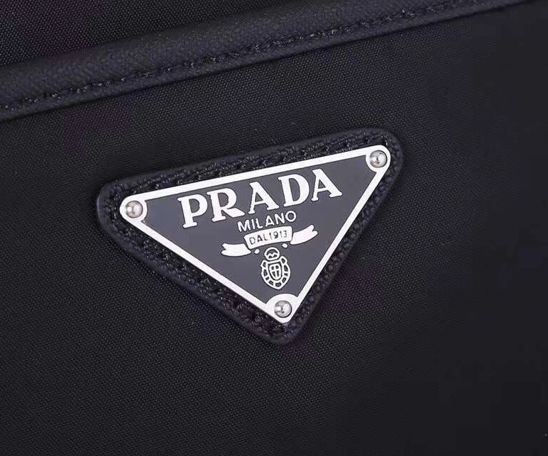 Unique 486 Prada AAA Man Messenger Bags