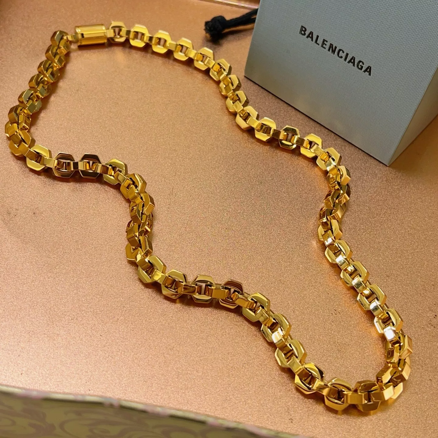 Unique 488 Balenciaga Necklaces