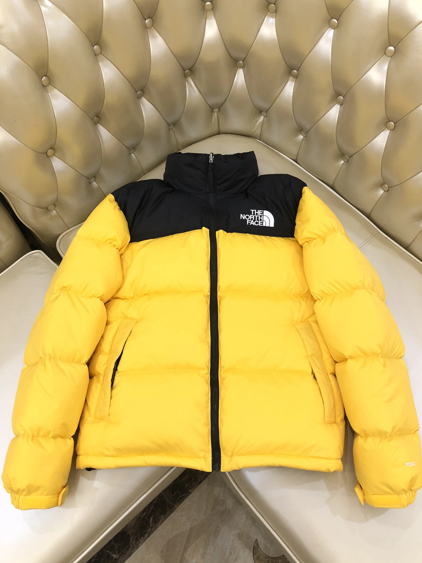 Unique 4903 The North Face Down Feather Coat Long Sleeved For Unisex