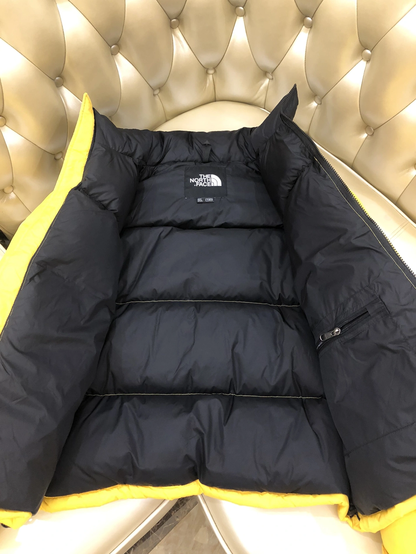 Unique 4903 The North Face Down Feather Coat Long Sleeved For Unisex