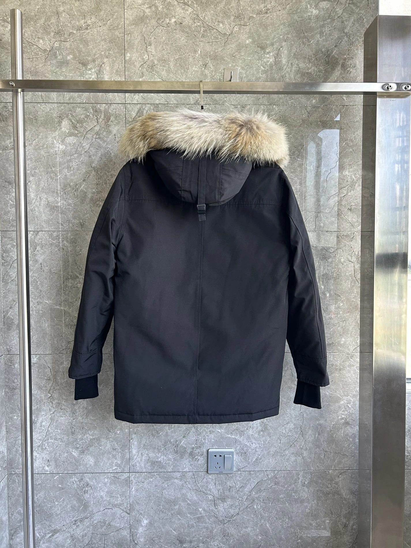 Unique 4954 Canada Goose Down Feather Coat Long Sleeved For Unisex