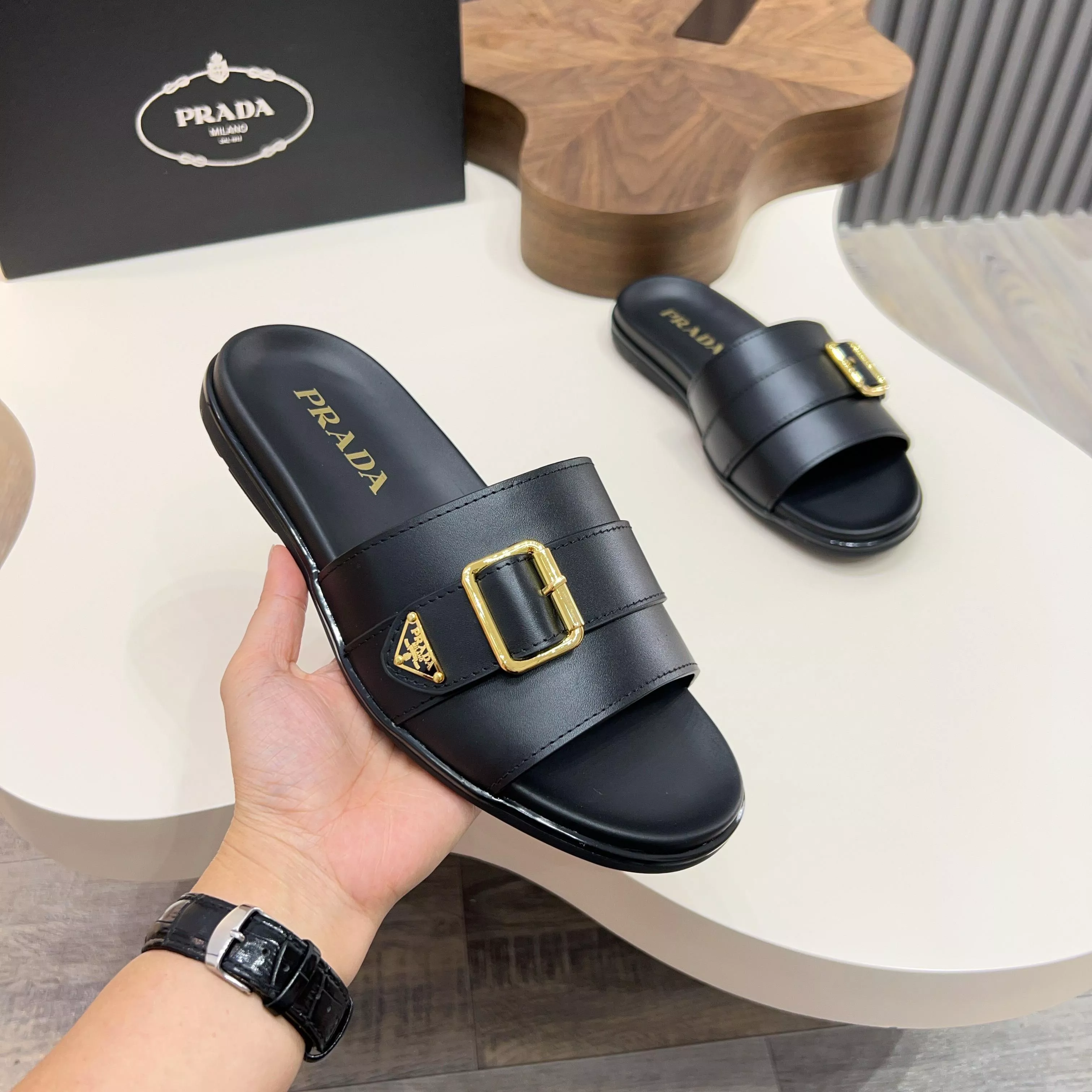 Unique 5102 Prada Slippers For Men