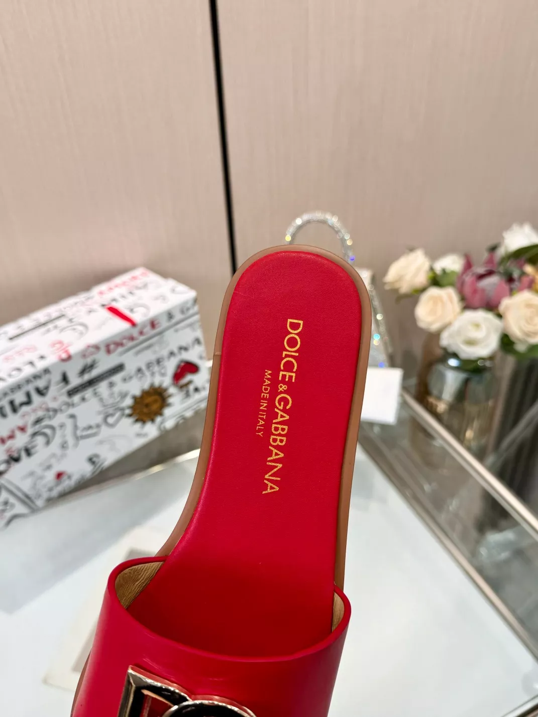 Unique 5267 Dolce & Gabbana D&G Slippers For Women