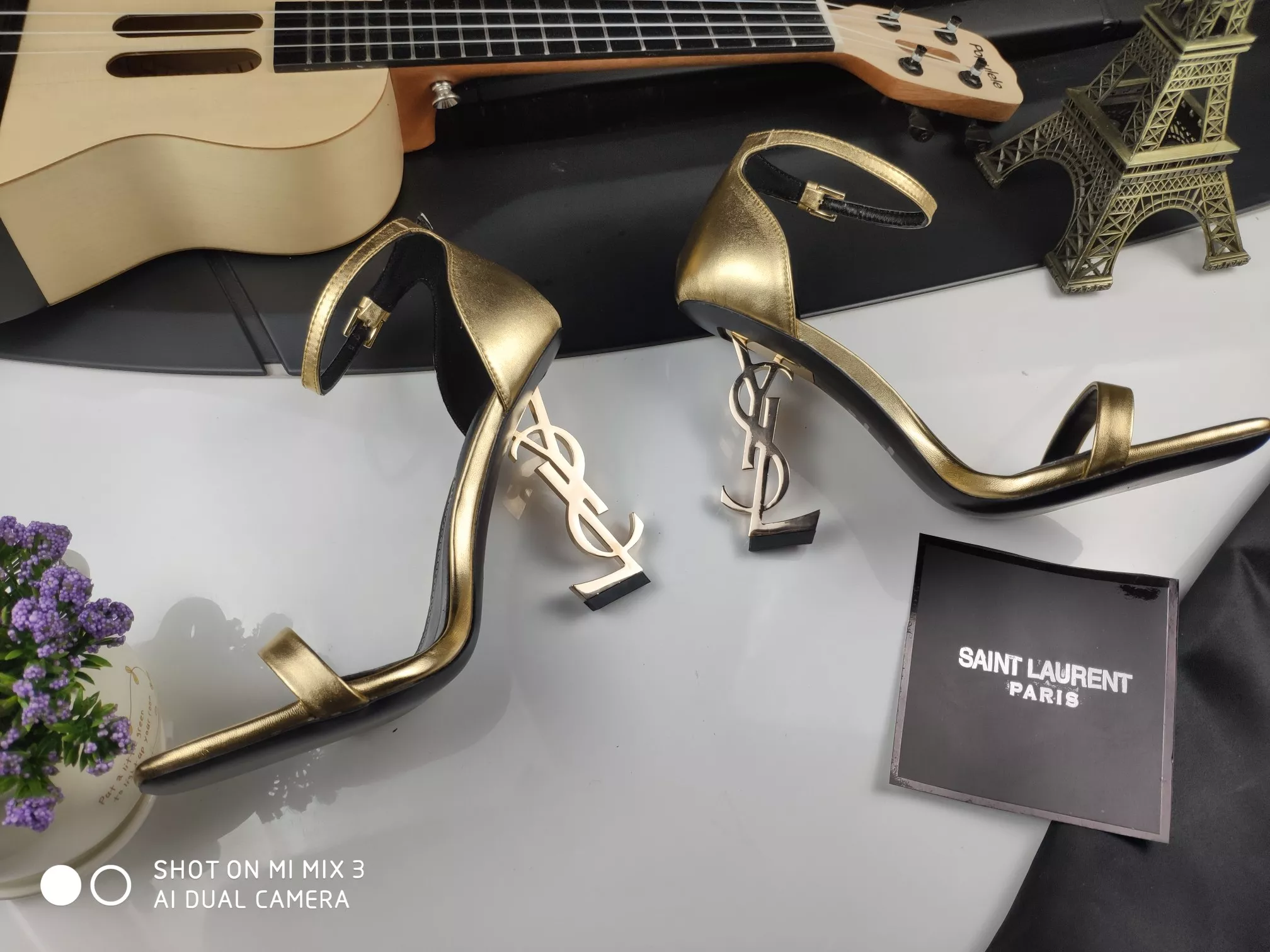Unique 5640 Yves Saint Laurent YSL Sandal For Women