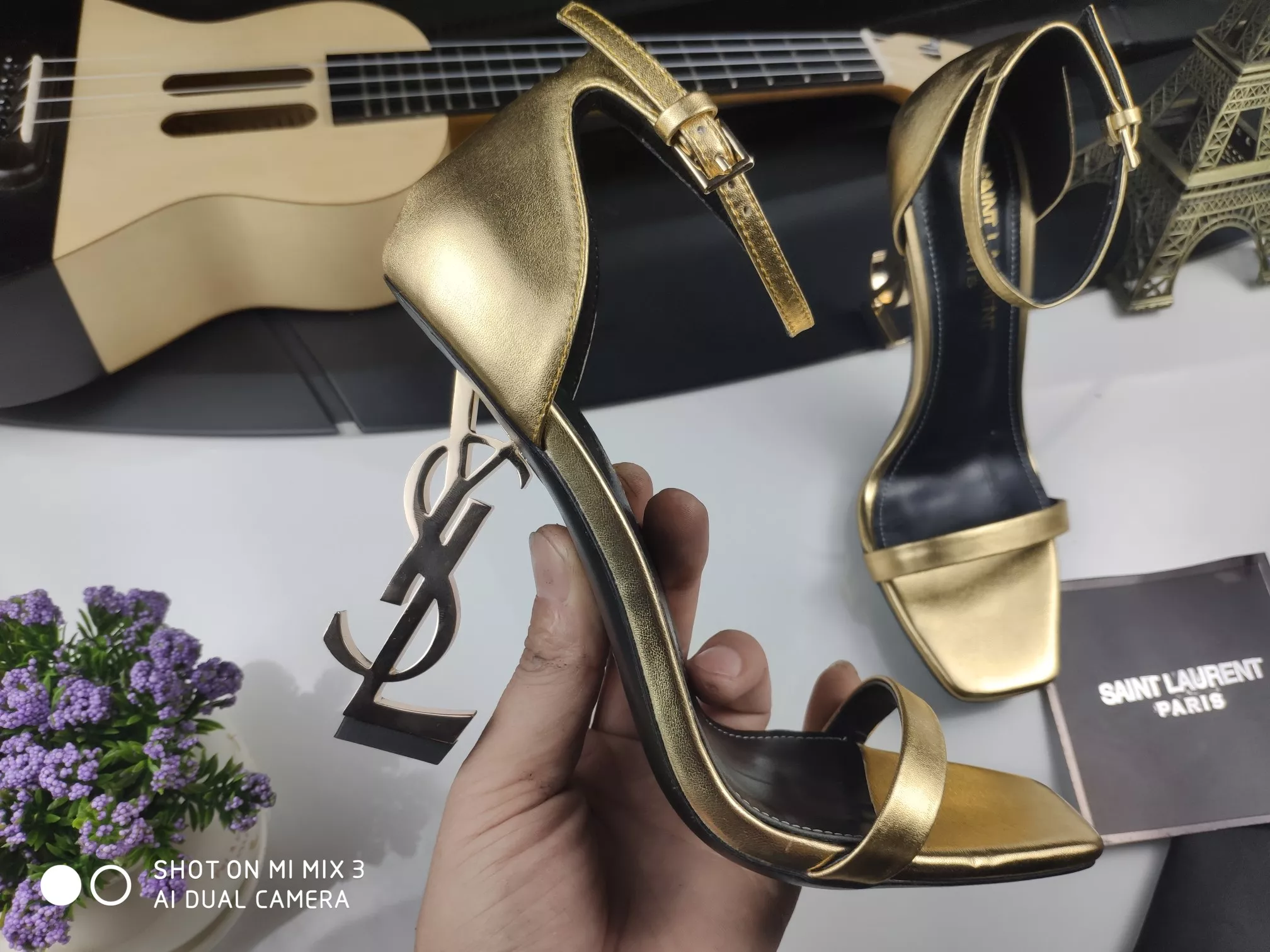 Unique 5640 Yves Saint Laurent YSL Sandal For Women