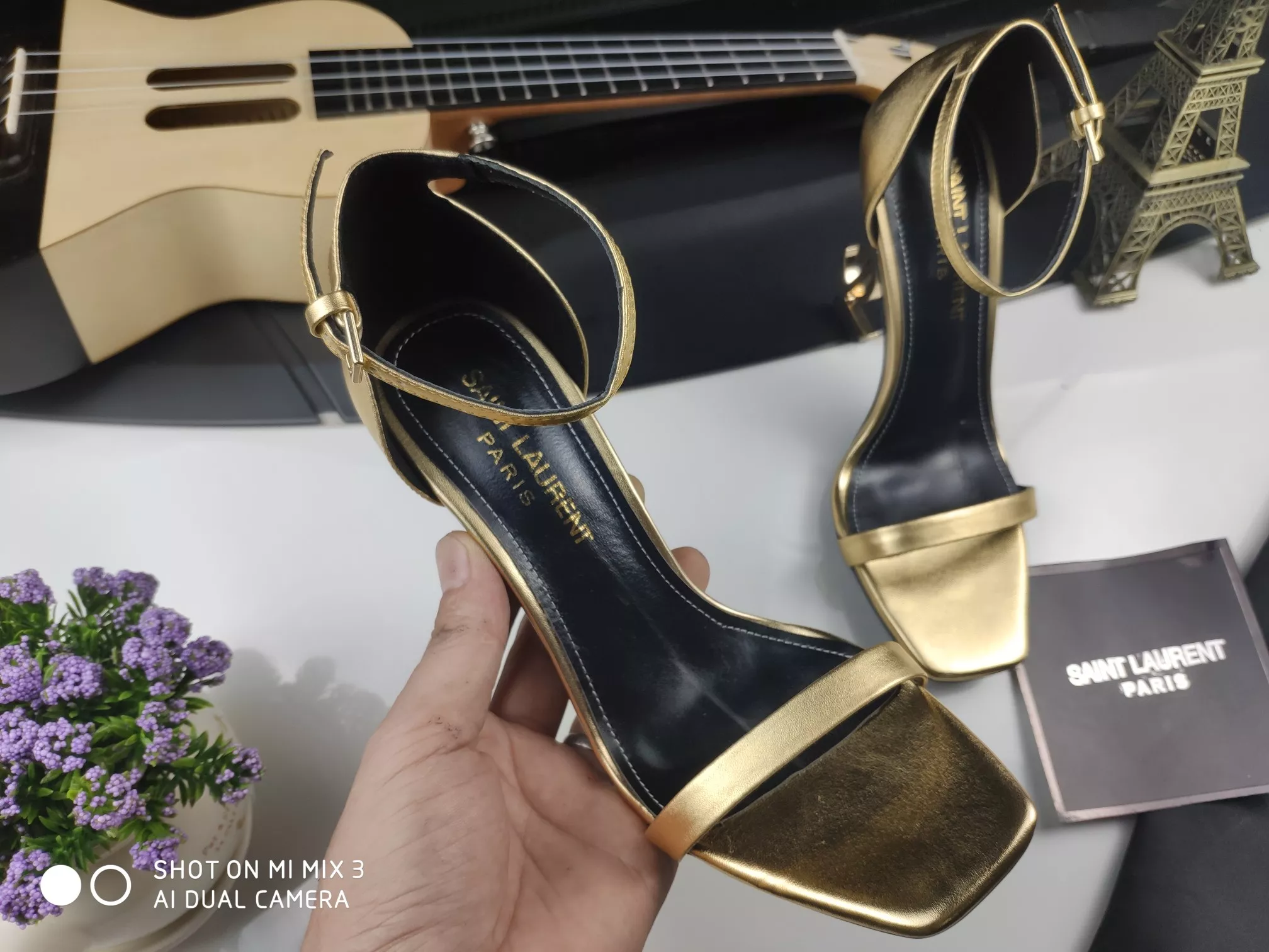 Unique 5640 Yves Saint Laurent YSL Sandal For Women