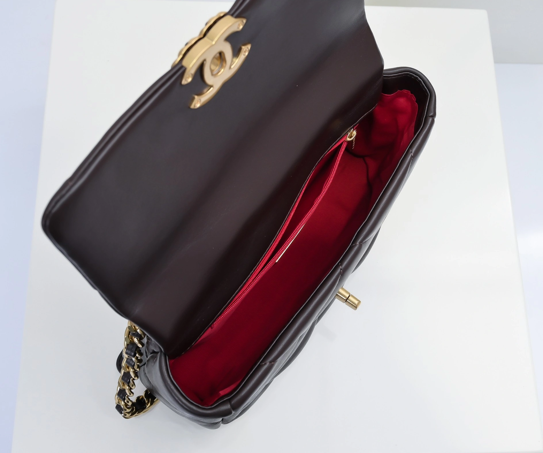 Unique 5819 Chanel AAA Quality Messenger Bags For Women