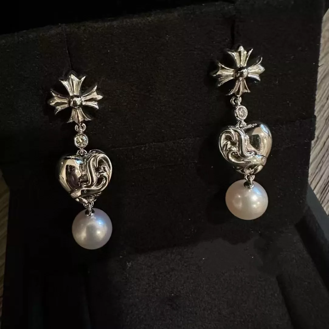 Unique 5915 Chrome Hearts Earrings For Women
