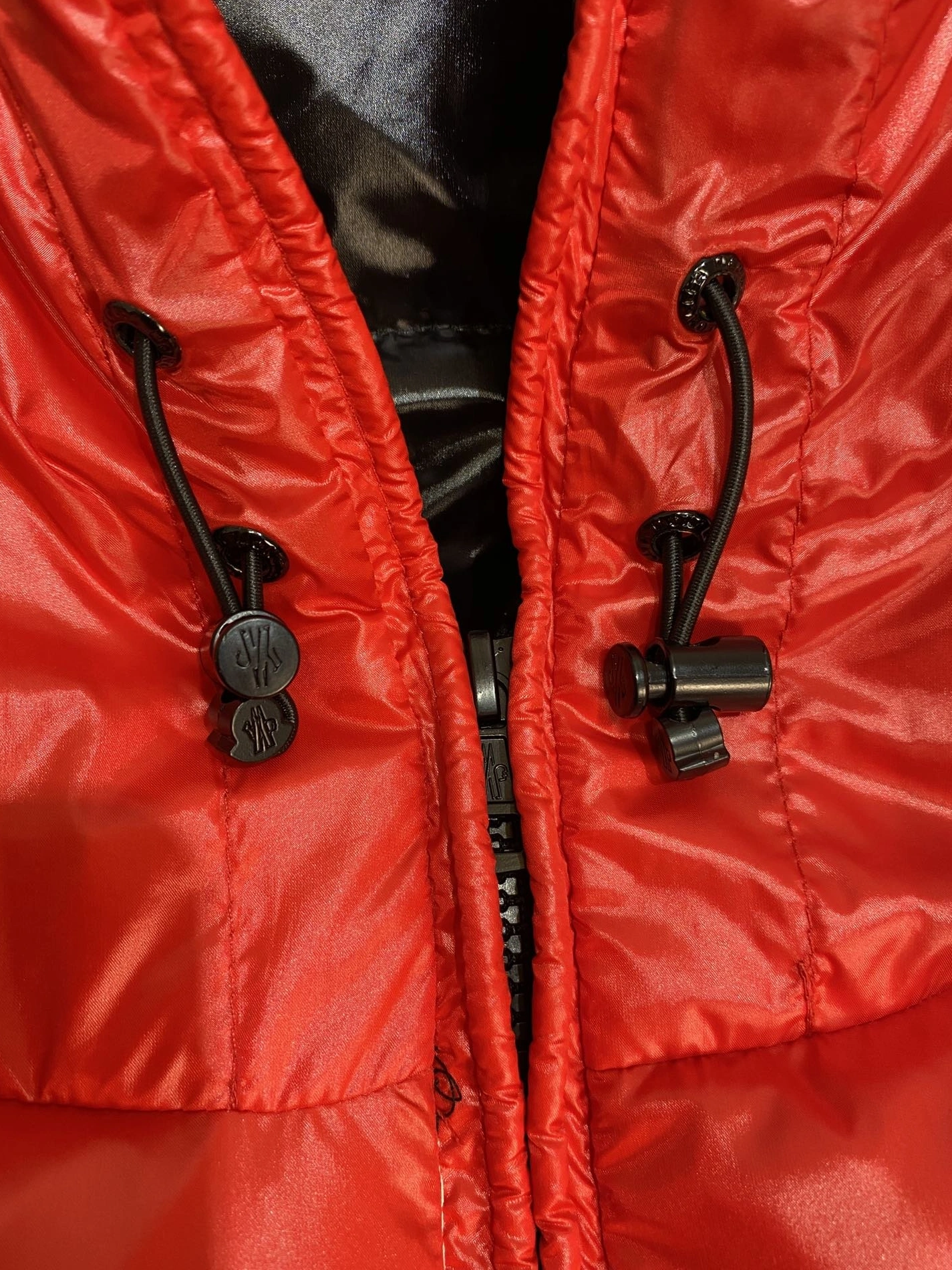Unique 5935 Moncler Down Feather Coat Sleeveless For Unisex