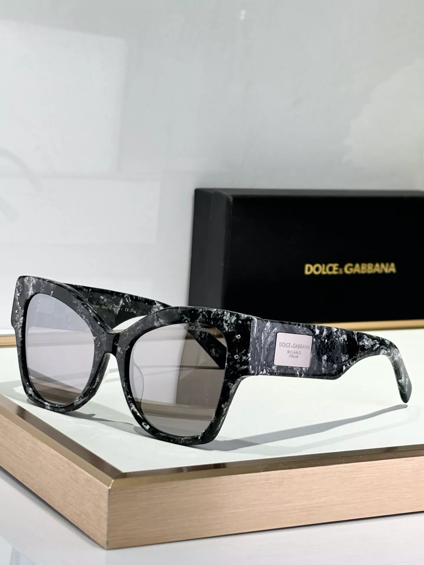 Unique 5985 Dolce & Gabbana AAA Quality Sunglasses