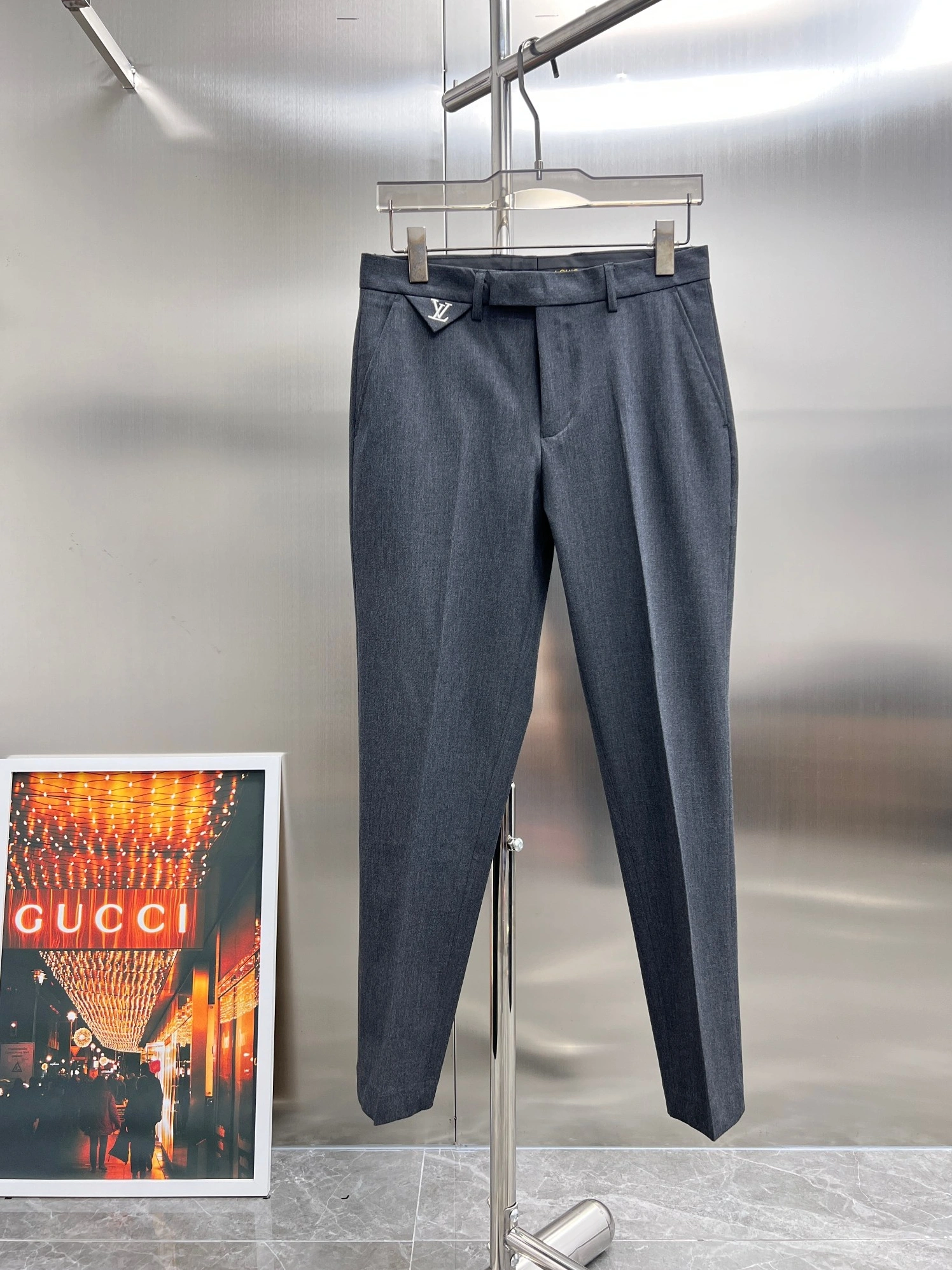 Unique 5987 Louis Vuitton LV Pants For Men