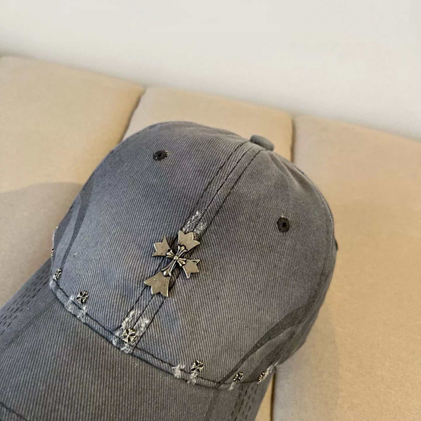 Unique 6023 Chrome Hearts Caps