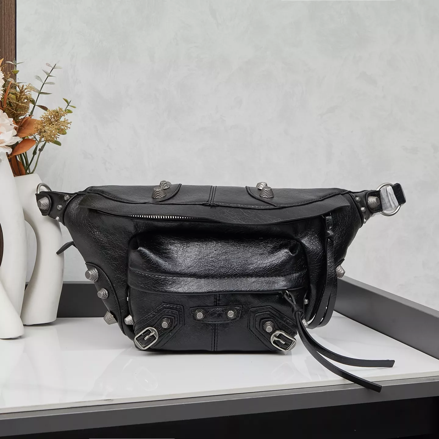 Unique 6077 Balenciaga AAA Quality Belt Bags For Unisex