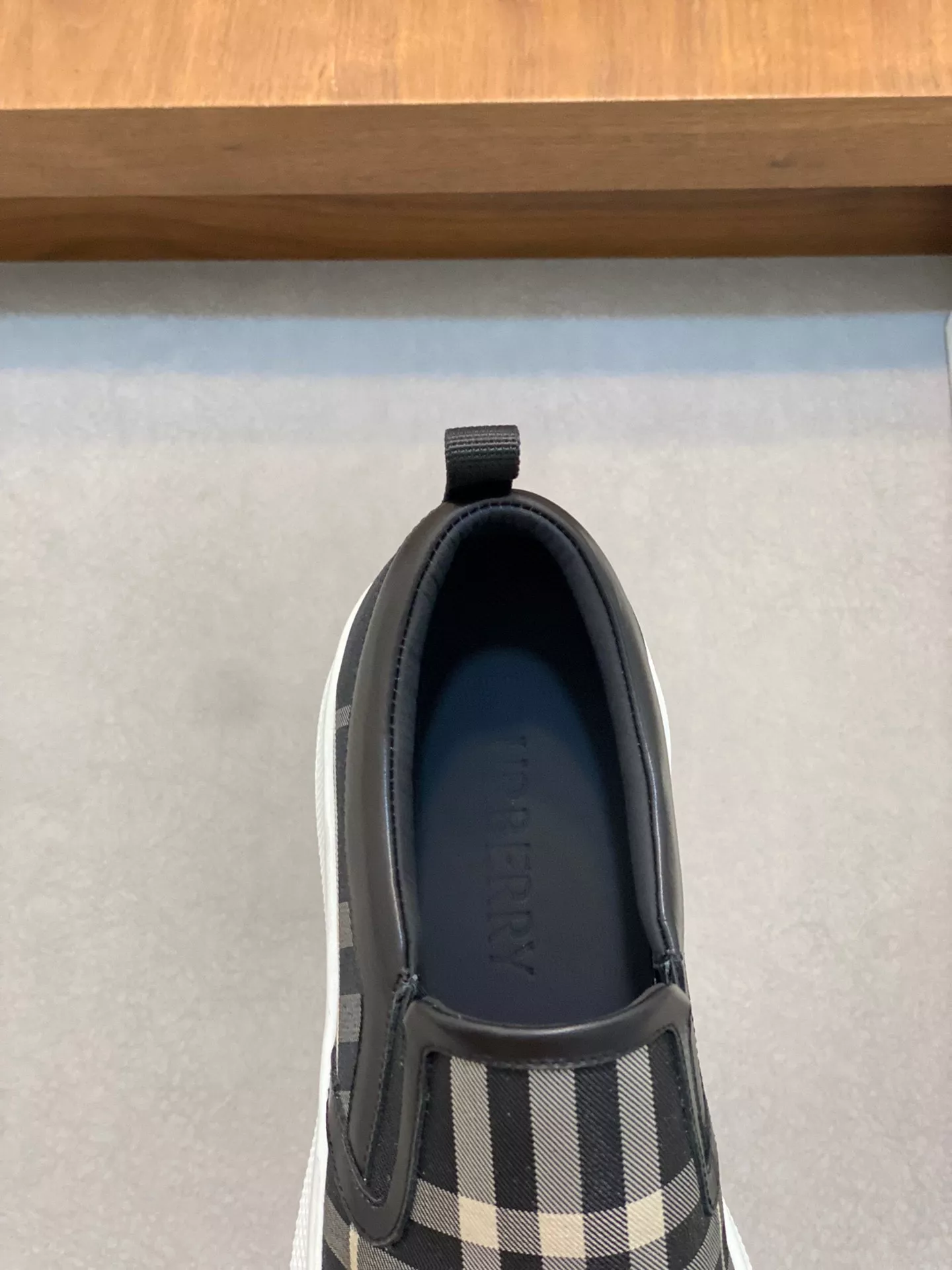 Unique 6368 Burberry Casual Shoes For Men